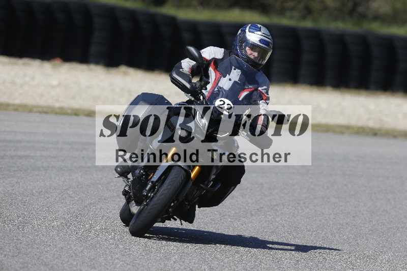 /01 02.04.2026 MAZ ADR/Gruppe gelb Gruppe gruen/22